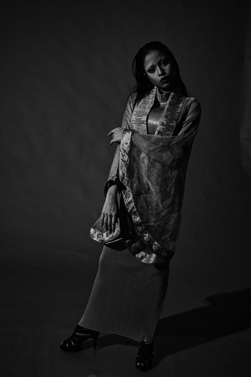 চাঁদনি স্টুডিও থ্রি-পিস